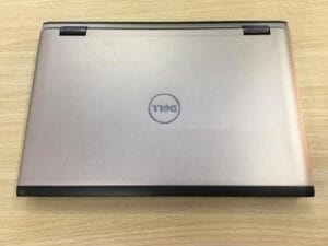 DELL VOSTRO 3550 CORE I5-2410M RAM 4GB SSD 120GB 15.6 HD LED