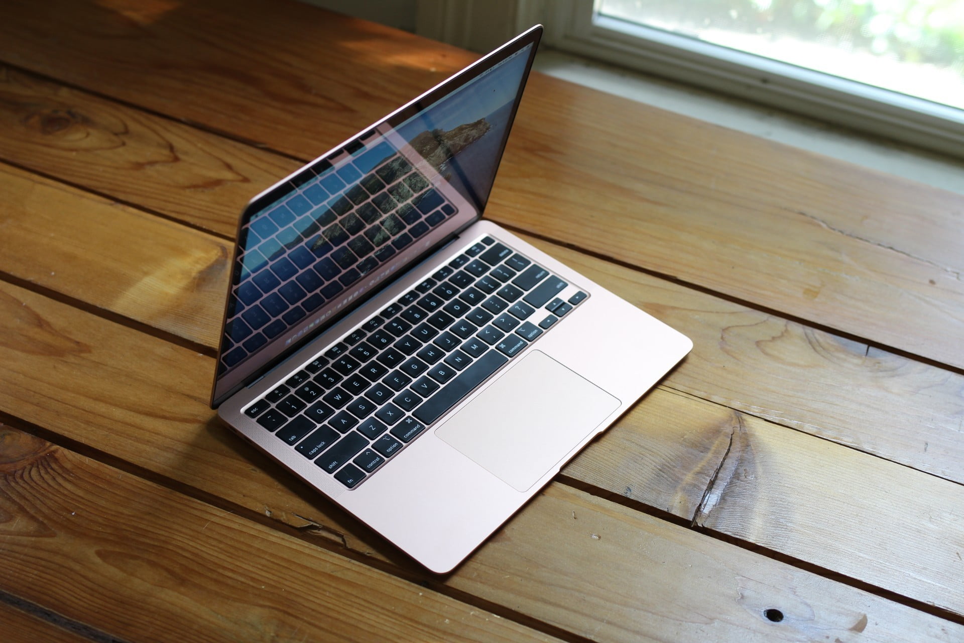 Thanh lý macbook cũ